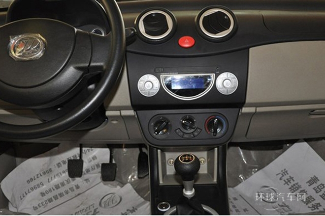 2012款 冠軍版 1.3L CVT標(biāo)準(zhǔn)型