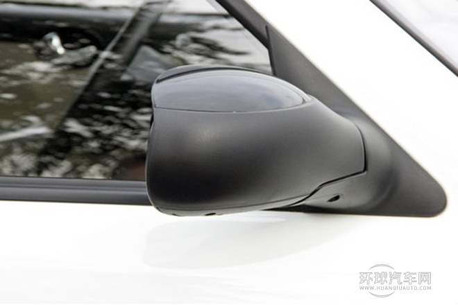 2012款 冠軍版 1.3L CVT標(biāo)準(zhǔn)型