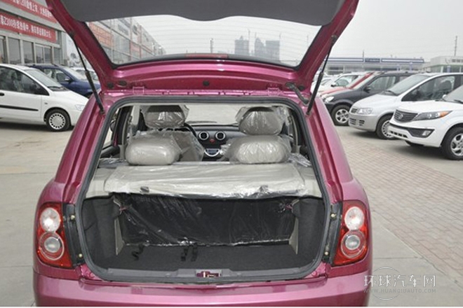 2012款 冠軍版 1.3L CVT尊貴型