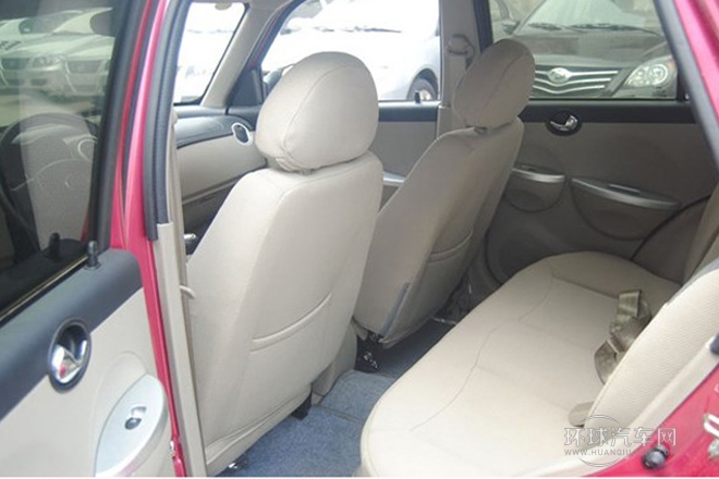 2012款 冠軍版 1.3L CVT尊貴型