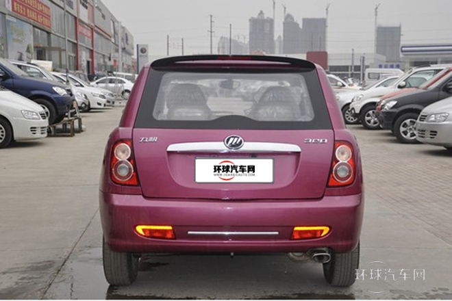 2012款 冠軍版 1.3L CVT尊貴型