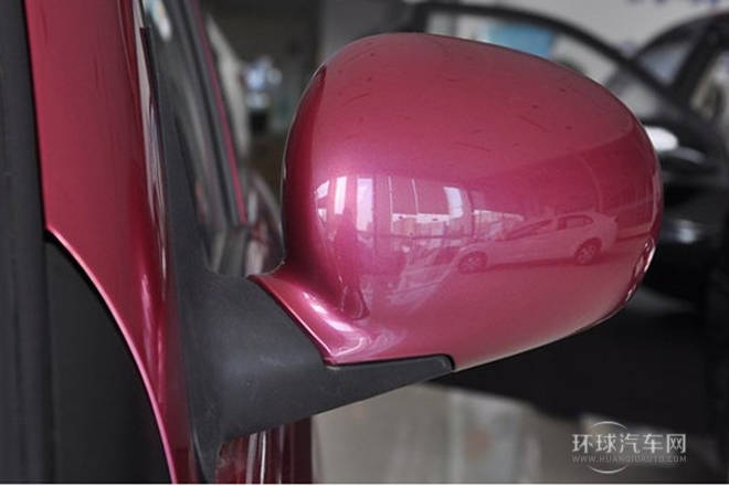 2014款 1.3L 手動(dòng)標(biāo)準(zhǔn)型