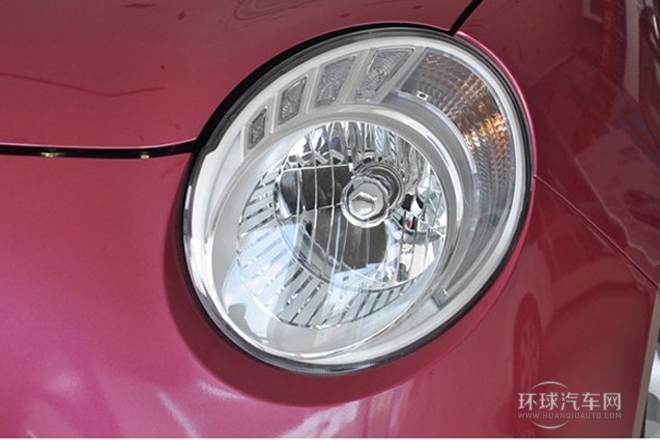 2014款 1.3L 手動(dòng)標(biāo)準(zhǔn)型