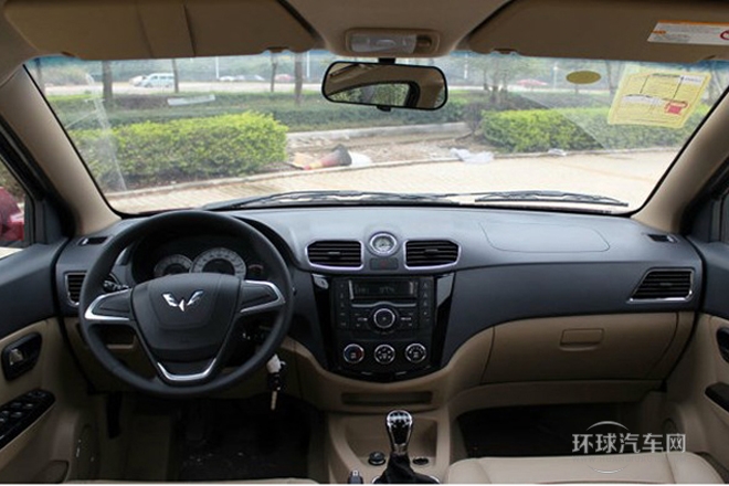 2013款 1.5L S 舒適型