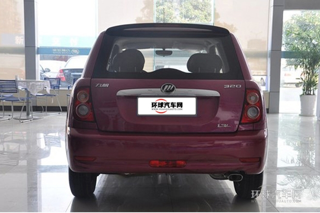 2014款 1.3L 手動標(biāo)準(zhǔn)型