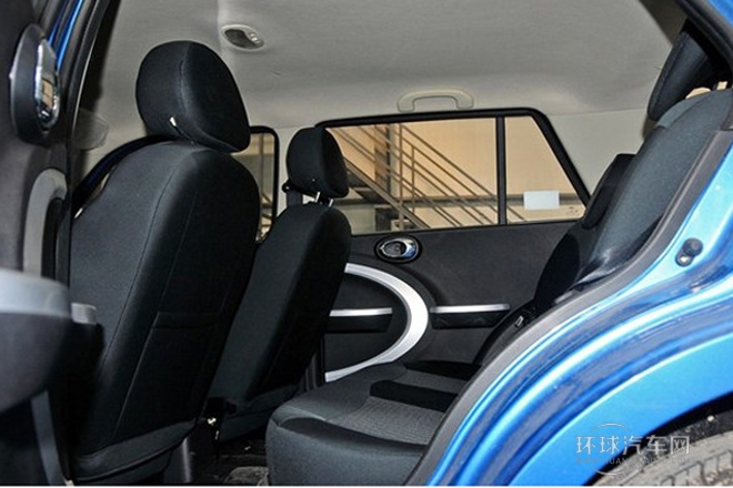 2014款 1.3L 手動舒適型