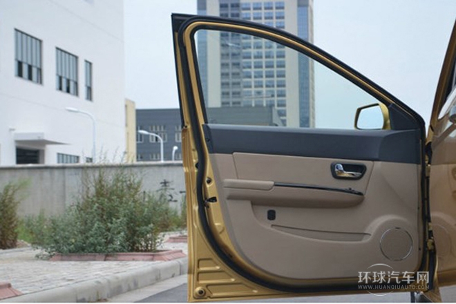 2013款 1.5L S 豪華型