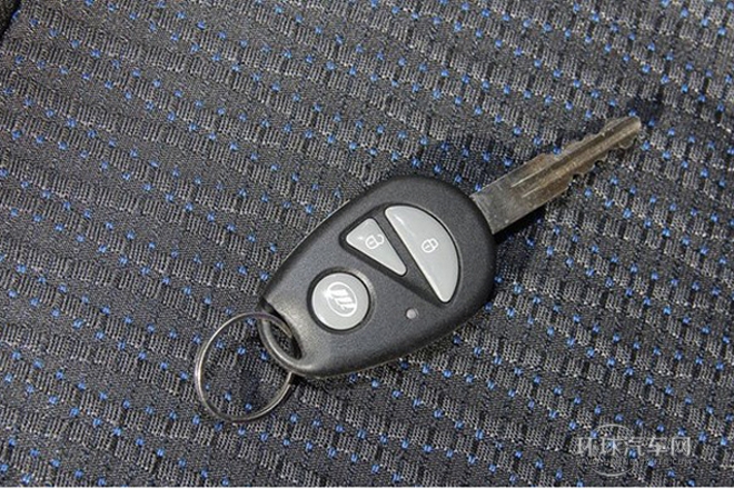 2014款 1.3L 手動豪華型