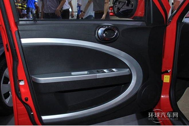 2014款 1.3L 手動(dòng)豪華型