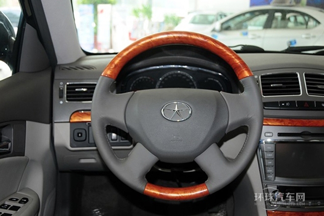 2012款 1.8L 手動豪華型