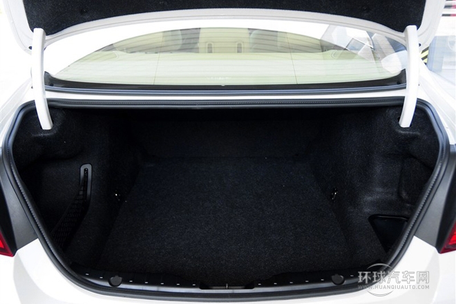 2014款 528Li 領先型