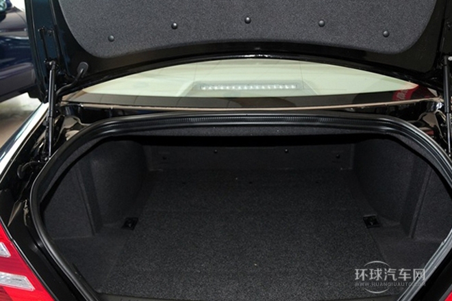 2012款 1.8L 手動豪華型