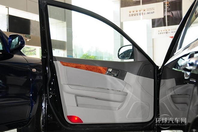 2012款 1.8L 手動豪華型