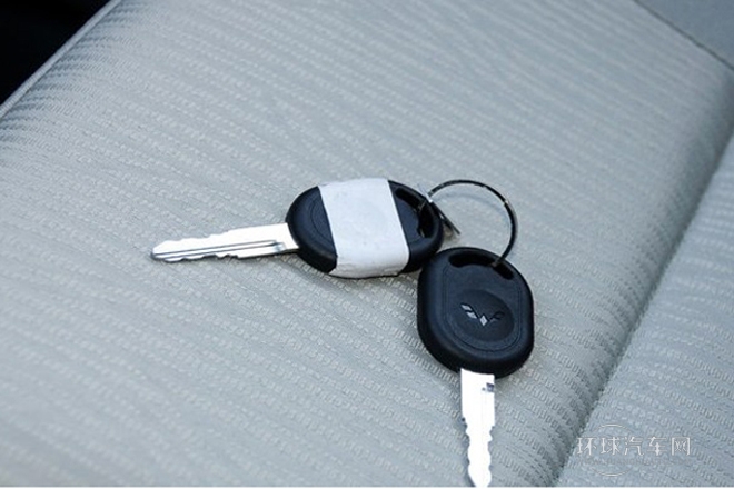 2010款 1.2L 基本型