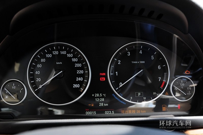 2014款 530Li 風(fēng)尚設(shè)計(jì)套裝