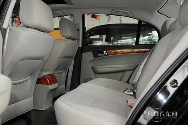 2012款 1.8L 手動精英型