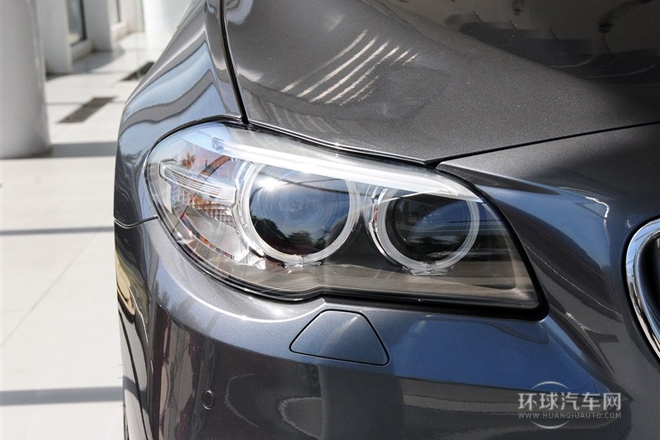 2014款 530Li 風(fēng)尚設(shè)計(jì)套裝