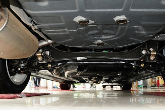 2012款 1.8L 手動(dòng)精英型