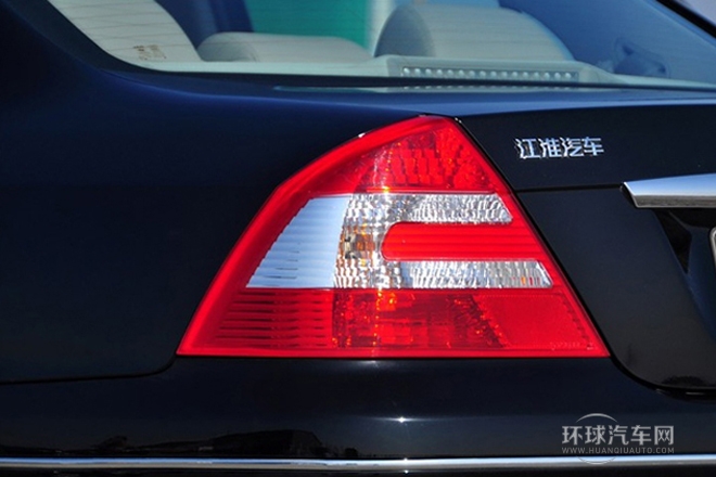 2012款 2.0L 手動豪華型