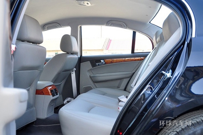 2012款 2.0L 手動豪華型