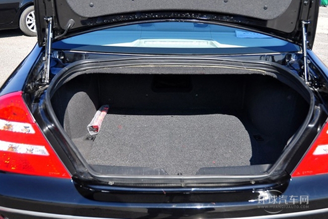 2012款 2.0L 手動豪華型