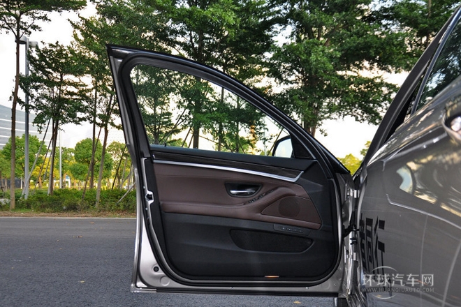 2014款 530Li 豪華設(shè)計(jì)套裝