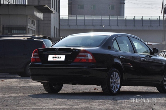 2012款 2.0L 手動尊貴型