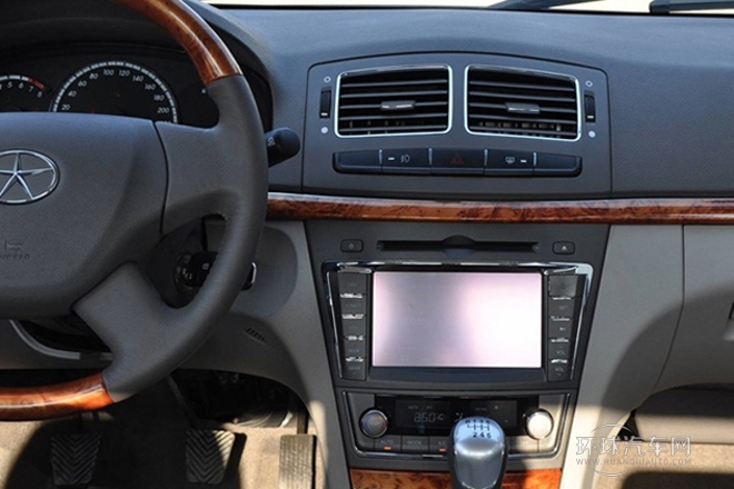 2012款 2.0L 手動尊貴型