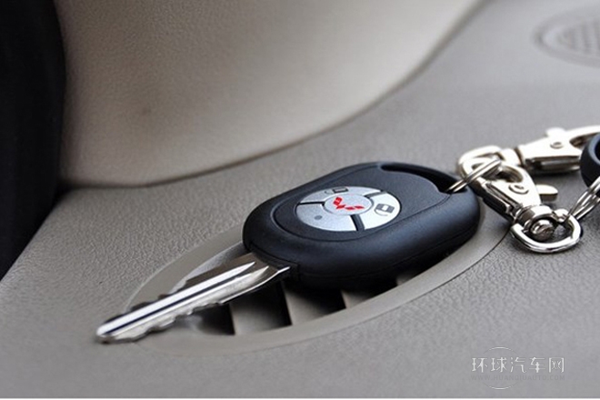 2010款 1.4L 舒適型