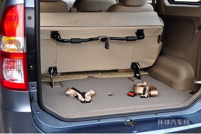 2010款 1.4L 舒適型