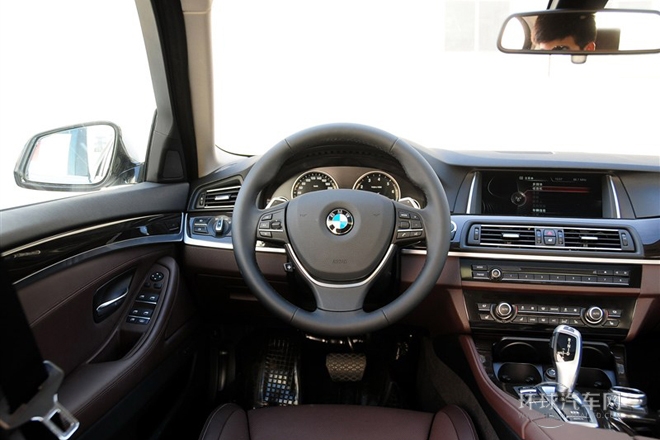 2014款 535Li 豪華設(shè)計(jì)套裝