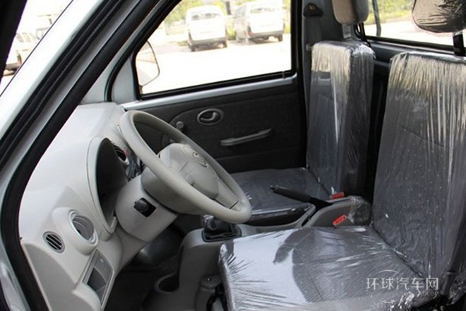 2013款 1.0L舒適型LF465Q5A