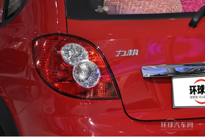 2011款 520i 1.3L 實用型