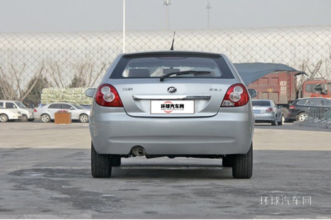 2011款 520i 1.3L 舒適型