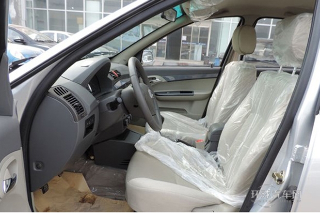 2011款 520領(lǐng)航版 1.3L 基本型