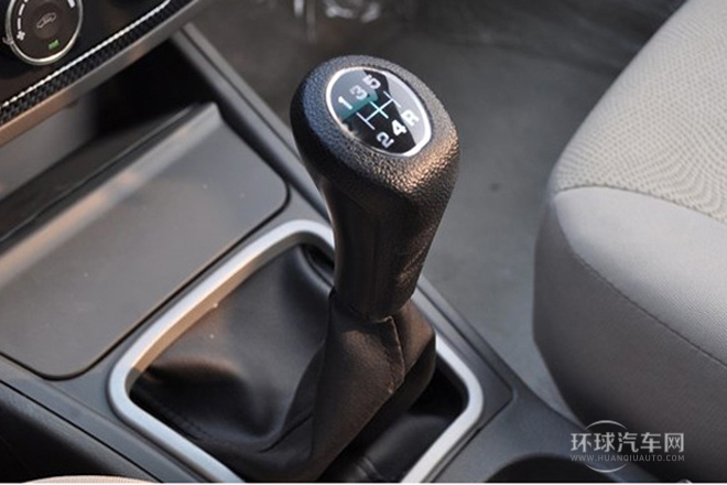 2011款 520領(lǐng)航版 1.3L 基本型