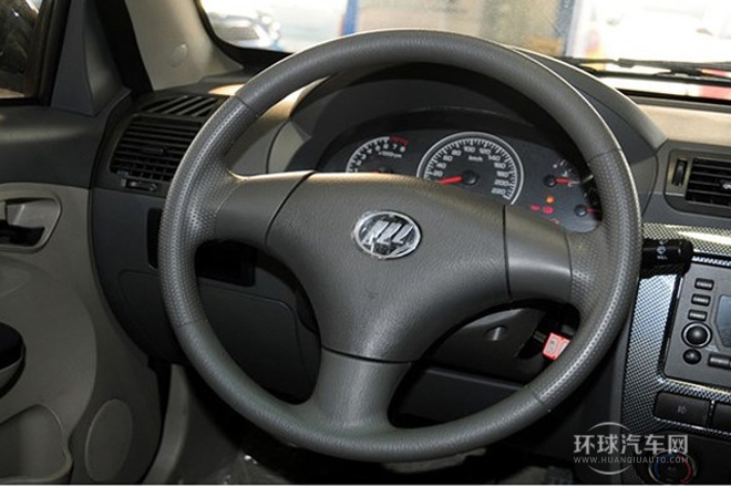 2011款 520領(lǐng)航版 1.3L 實(shí)用型