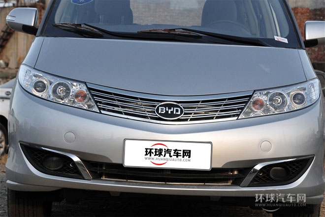 2013款 2.0L 手動舒適型
