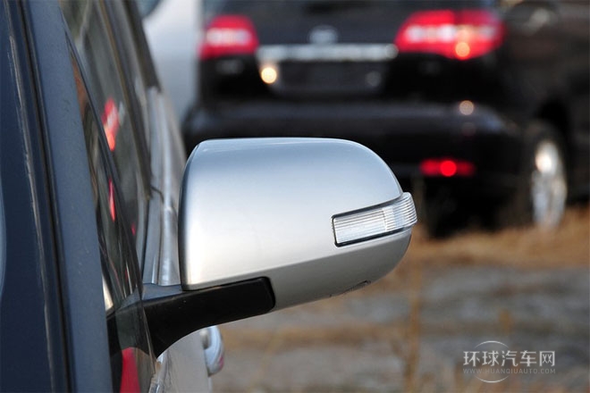 2013款 2.0L 手動(dòng)舒適型