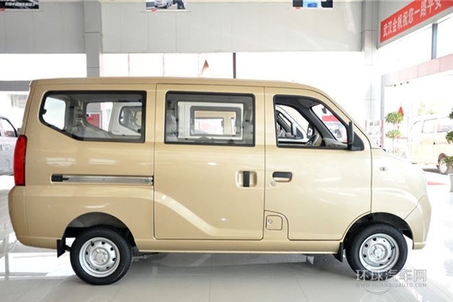 2011款 1.0L標(biāo)準(zhǔn)型LF465Q5