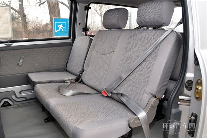 2011款 1.0L舒適型LF465Q5