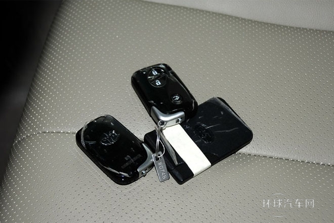 2013款 2.4L 手動(dòng)豪華型