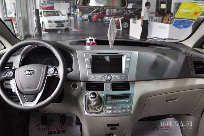 2013款 2.4L 自動豪華型