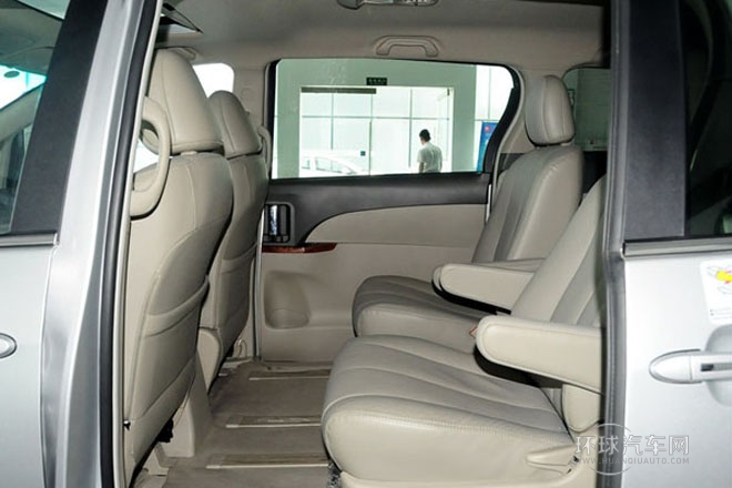 2013款 2.4L 手動(dòng)尊貴型