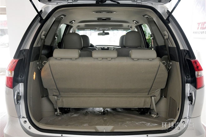 2013款 2.4L 自動尊貴型