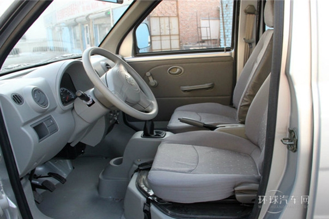 2011款 1.3L標(biāo)準(zhǔn)型LF479Q6