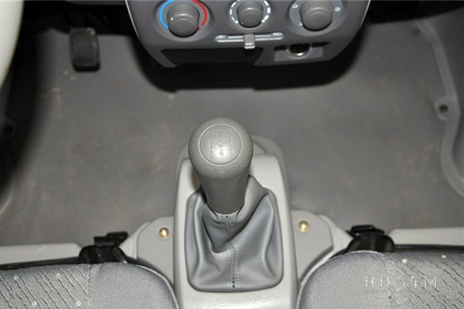 2011款 1.3L舒適型LF479Q6