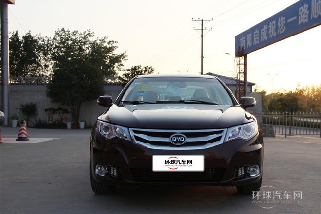 2013款 1.5TI 手動(dòng)尊貴型