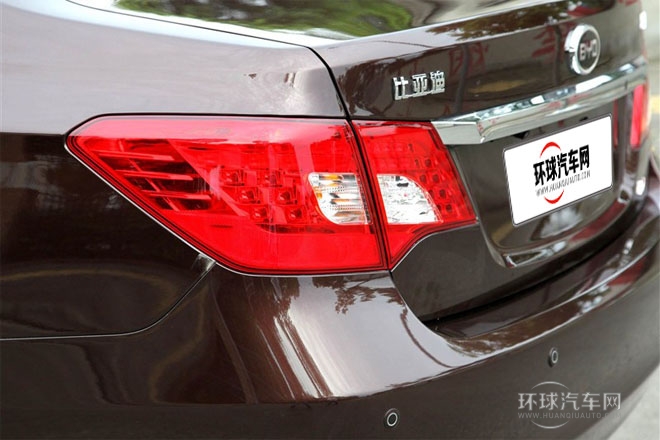 2013款 1.5TI 手動(dòng)尊貴型