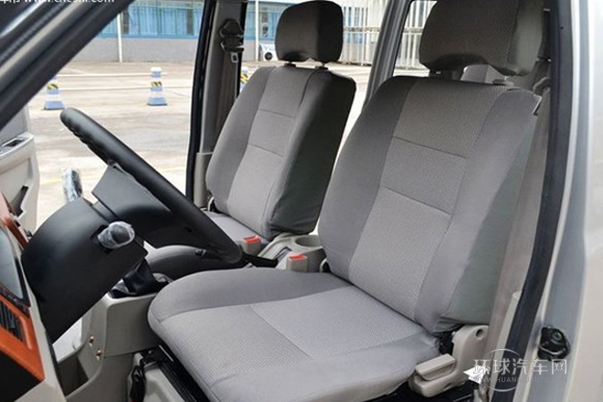 2011款 1.3L基本型